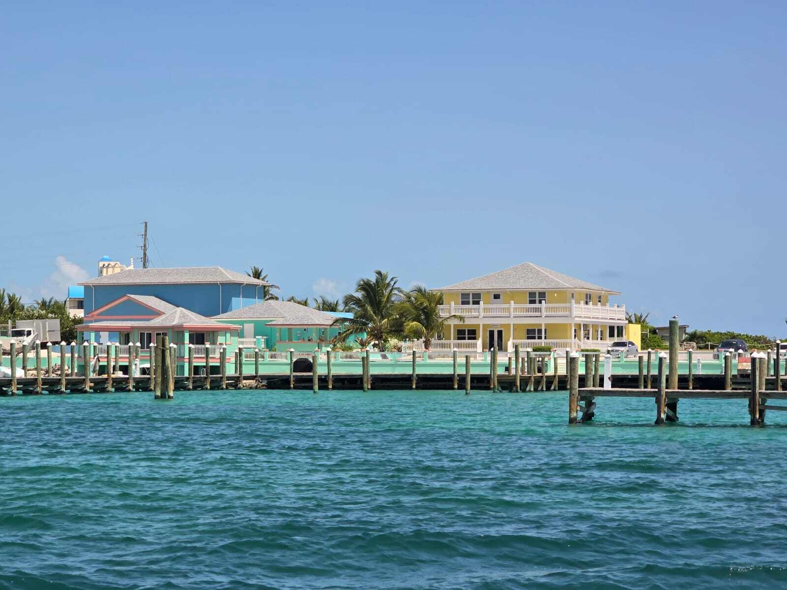 BoatOx Invincible 35 Catamaran Providenciales TCI 18